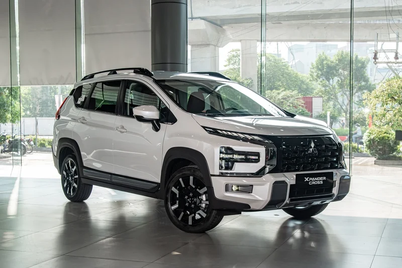 Xe hợp đồng liên tỉnh